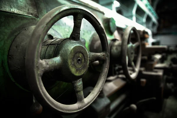 Industriële machines in een fabriek — Stockfoto