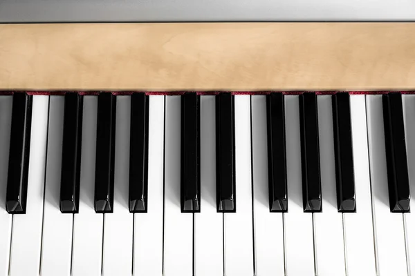 Primo piano dei tasti del pianoforte — Foto Stock