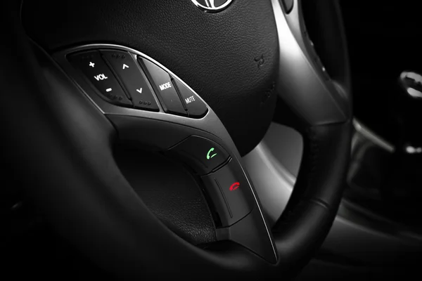 Steering wheel commands