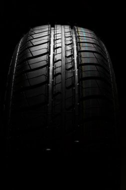 yeni bir araba modeli lastik, yakın, ayrıntı