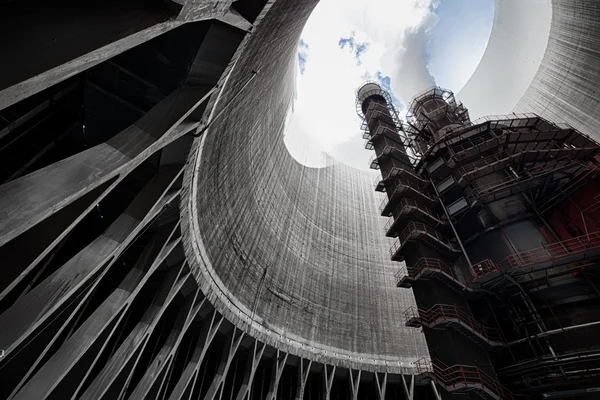 Cooling tower — Stock Photo, Image