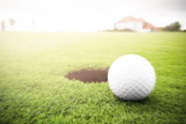 Suddig golfboll — Stockfoto