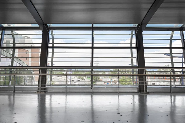 Innenraum der U-Bahn-Station — Stockfoto