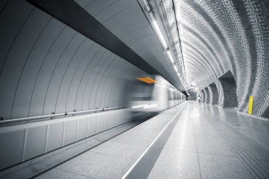 Metro İstasyonu iç