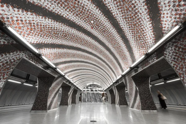 Innenraum der U-Bahn-Station — Stockfoto