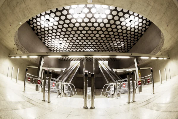 Moderno interno della stazione — Foto Stock