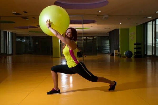 Women stretching with fitness balls — Stock Photo, Image
