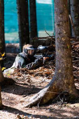 paintball keskin nişancı çekim için hazır