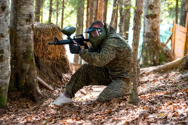 paintball keskin nişancı çekim için hazır