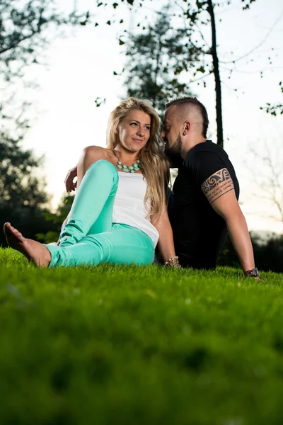 Casal feliz — Fotografia de Stock