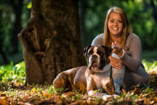 Women Playing With Dog — Stock Photo, Image