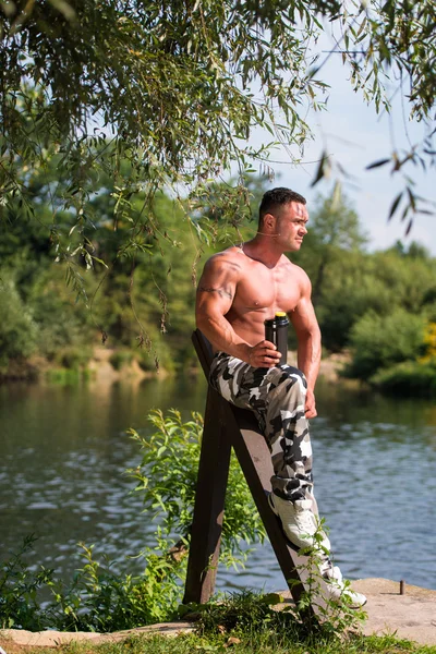 Man Resting And Holding Protein Shake — Stock Photo, Image