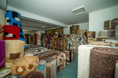 Kilim yığını