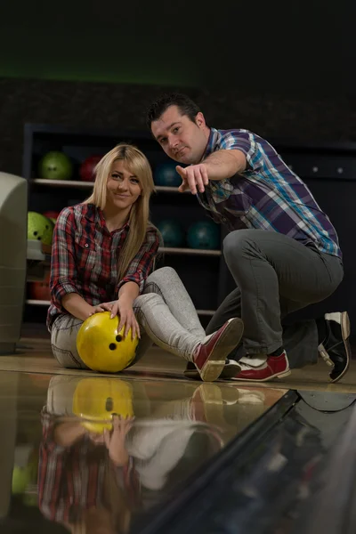 Teaching Bowling — Stock Photo, Image