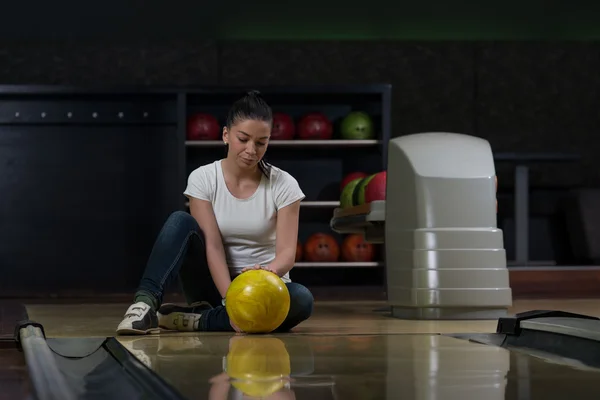 Bowling-Problem auf der Bowlingbahn — Stockfoto