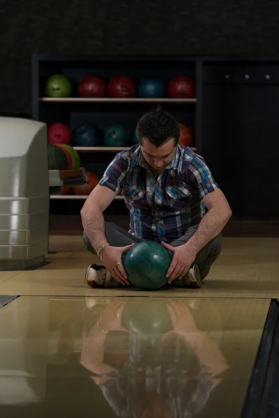 Cheerful Young Man Holding Bowling Ball — Stock Photo, Image