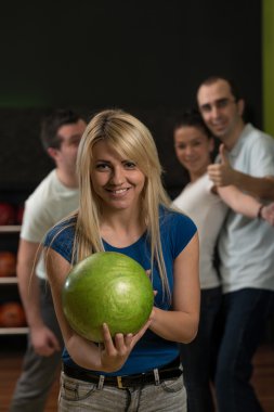 Bowling arkadaşlar ile