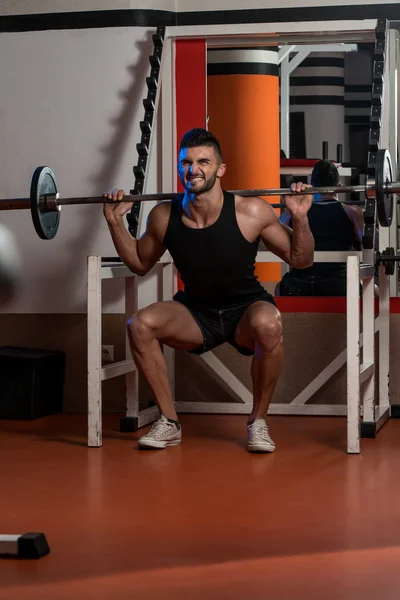 Barbell knäböj — Stockfoto