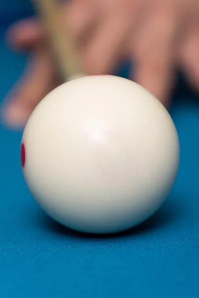 Taking Aim To Shoot The One Ball — Stock Photo, Image