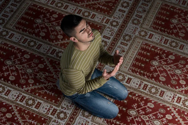 Oração na mesquita — Fotografia de Stock