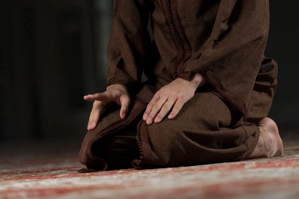 Close-Up Of Male Hands Praying In Mosque — Stok Foto