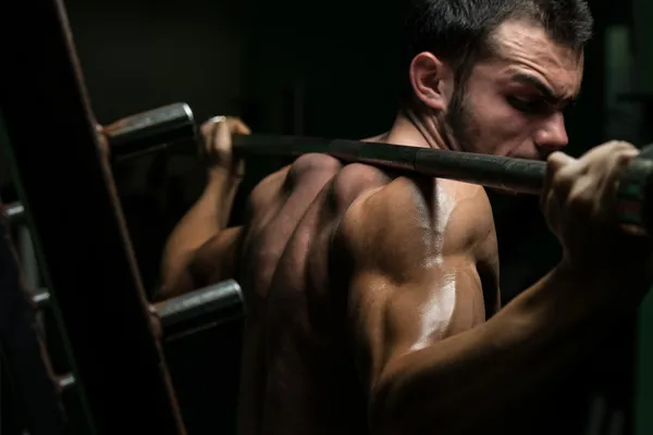 Barbell knäböj — Stockfoto