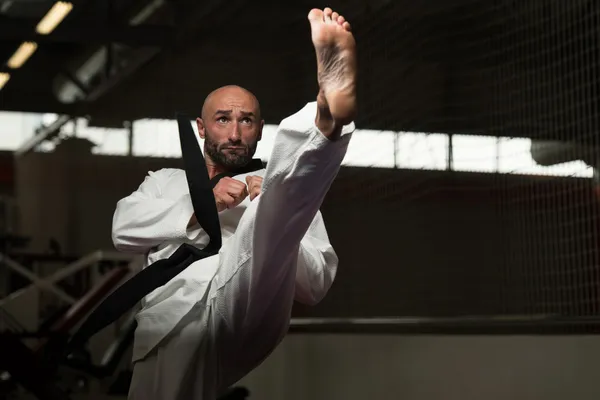 Pose de chasseur de taekwondo — Photo