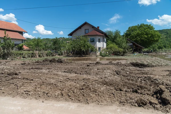 Наводнение в 2014 году - Севарлье - Босния и Герцеговина — стоковое фото
