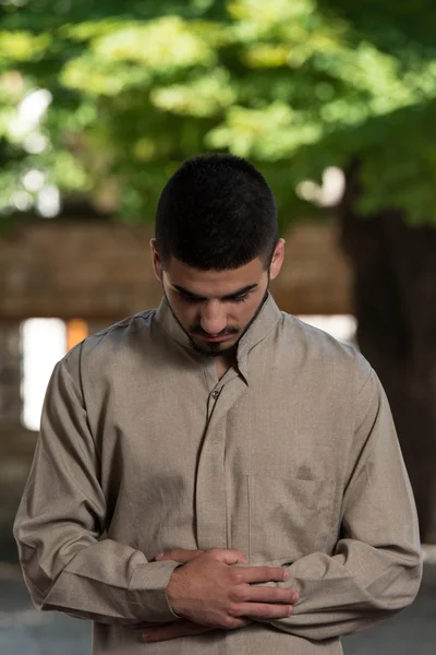 Young Muslim Guy Praying — Stock Photo, Image