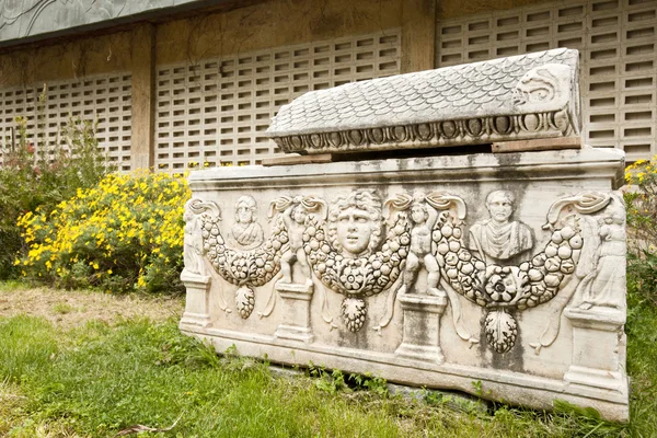 Ephesus ancient tombs — Stock Photo, Image