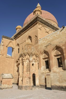 İshak Paşa Sarayı