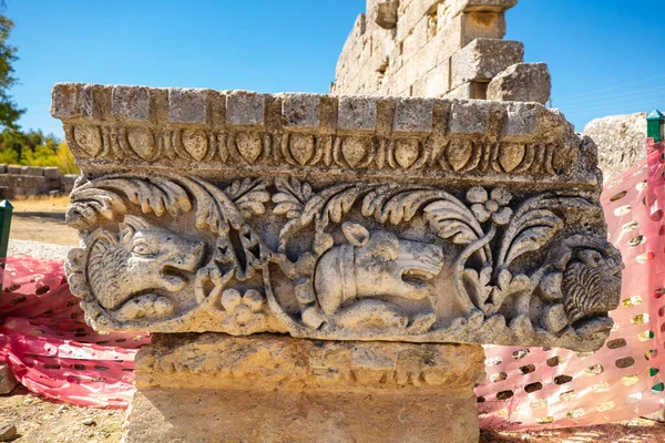 Templo Zeus Diokaesareia Uzuncaburc Cidade Antiga Mersin Turquia — Fotografia de Stock