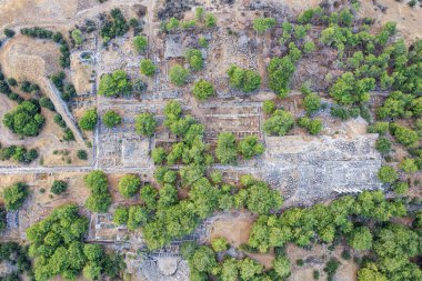 Aydın 'ın Antik Priene ilindeki Athena Polias Tapınağı' nın insansız hava aracı görüntüsü