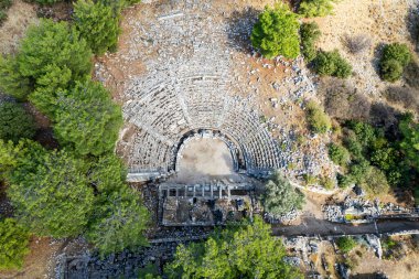 Aydın 'ın Antik Priene ilindeki Athena Polias Tapınağı' nın insansız hava aracı görüntüsü