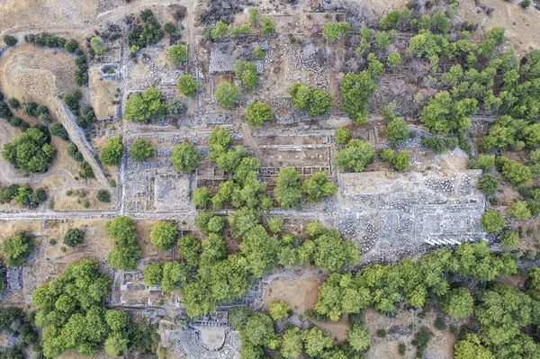 古代プリーン アーディン州 トルコのアテナ ポリアス神殿の空中ドローンビュー — ストック写真