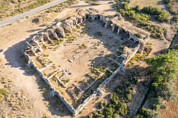 埃弗迪尔汗 自古以来骆驼商队的住宿地点 Termessos古城 区域非常接近 安塔利亚 土耳其 — 图库照片