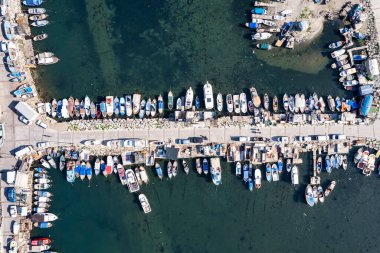 Inciralti Şehir Ormanı 'nın hava manzarası İzmir Türkiye.