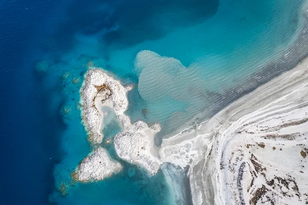Бирюзовое Озеро Салда Белый Богатый Минералами Пляж — стоковое фото