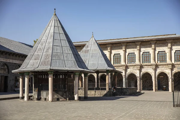 Ulu Cami Diyarbakir Gran Mezquita Amanecer Turquía Oriental Patio Interior — Foto de Stock