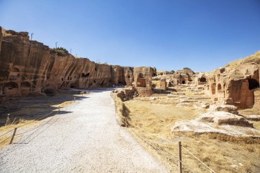 Mardin, Dara Antik Şehir. Mezopotamya. Mardin, Türkiye. Dara Antik Şehir, Mezopotamya 'nın en önemli yerleşimlerinden biri..