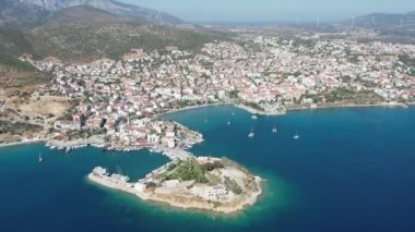 Data koylarının denizlerinin havadan çekilmiş fotoğrafı, insansız hava aracı ile Mula.
