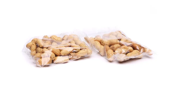 Zwei Plastiktüten Erdnüsse — Stockfoto