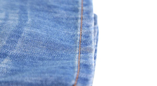 Морщинистая ягодичная нога синего джинса — стоковое фото