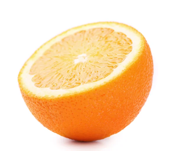 Corte naranja aislado sobre fondo blanco — Foto de Stock