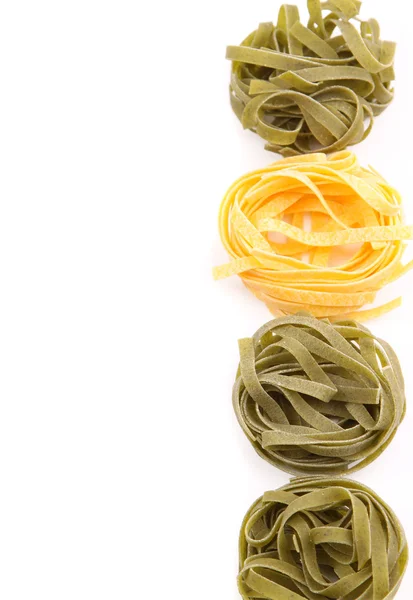 Tagliatelle paglia e fieno typerende Italiaanse pasta. — Stockfoto