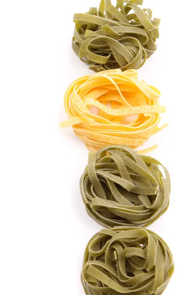 Tagliatelle paglia e fieno tipycal pasta italiana . —  Fotos de Stock