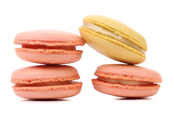 Vier verschillende macaron gebak. — Stockfoto