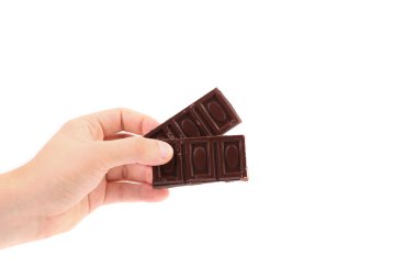 çikolata elini tutar.