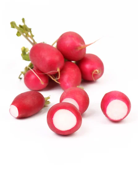 Small garden red radish and slices — Stock Photo, Image
