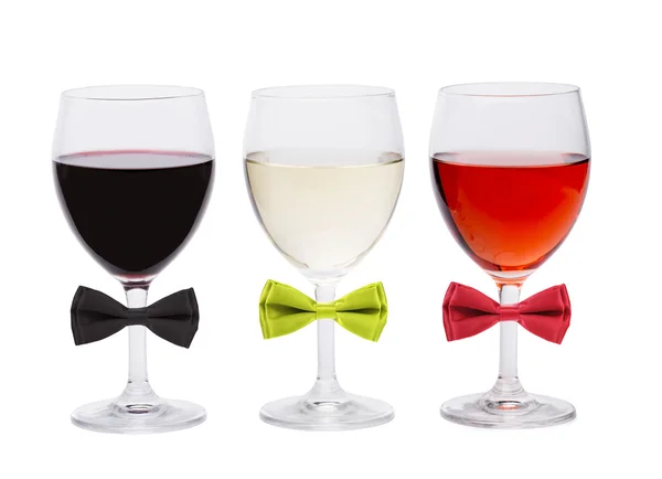 Três copos de vinho e gravata arco . — Fotografia de Stock